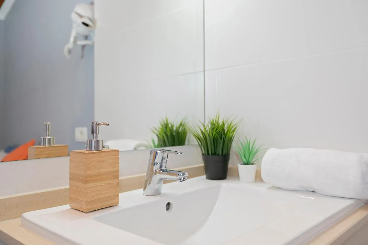 Hostel Neon Tenerife Guaza