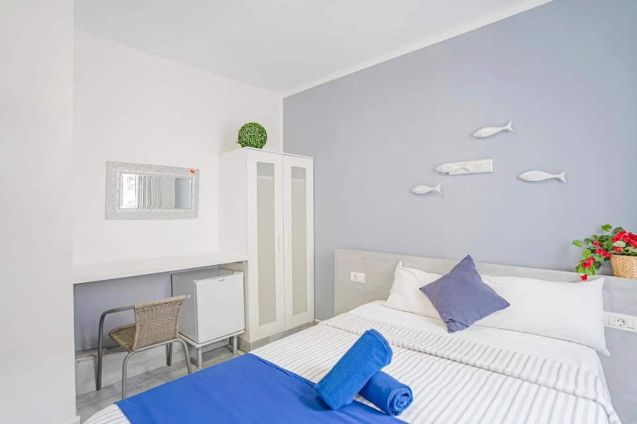 Hostel Neon Tenerife Guaza 0*,  Spanje